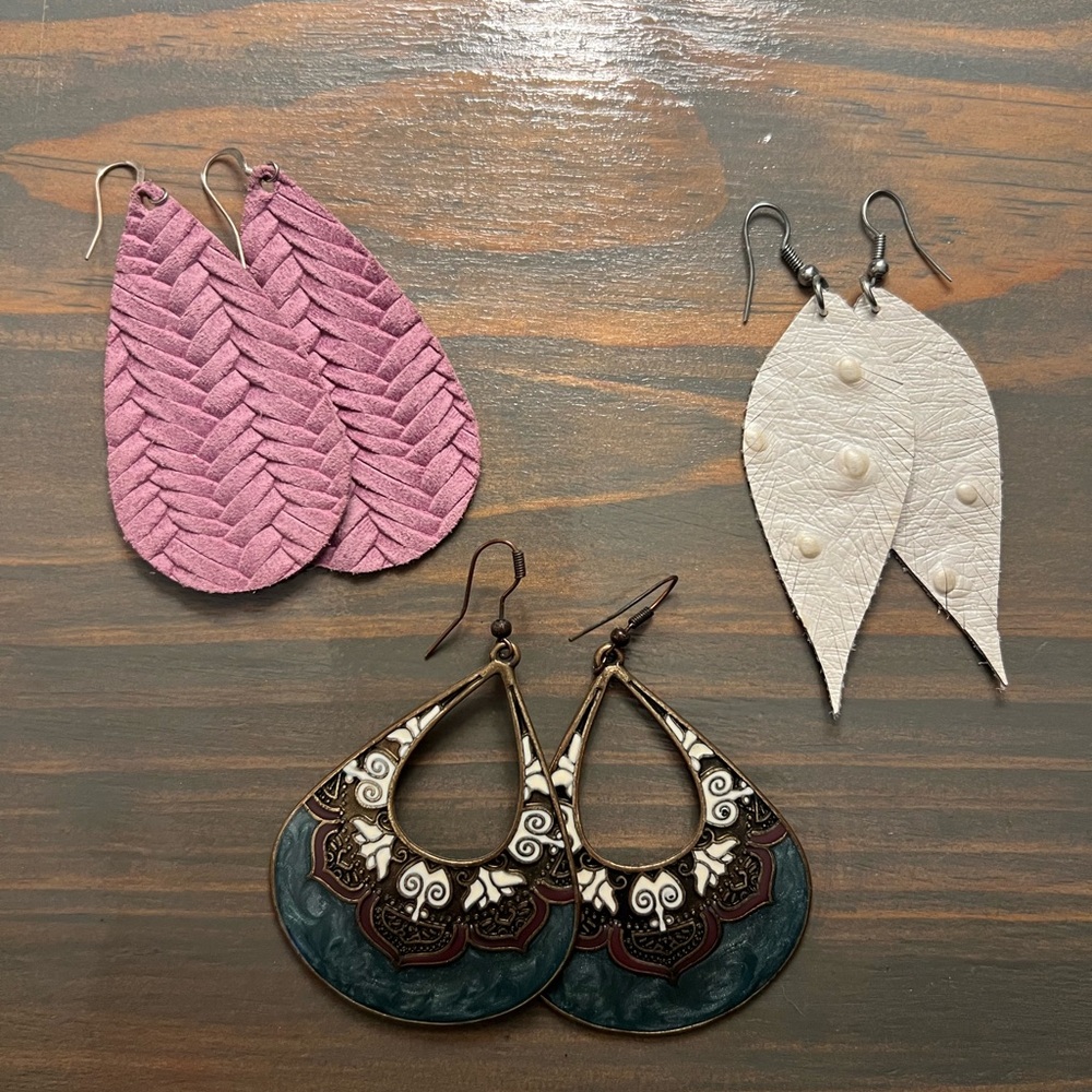 Set of 3 earrings